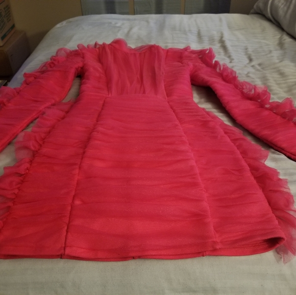 Dress - Picture 2 of 3